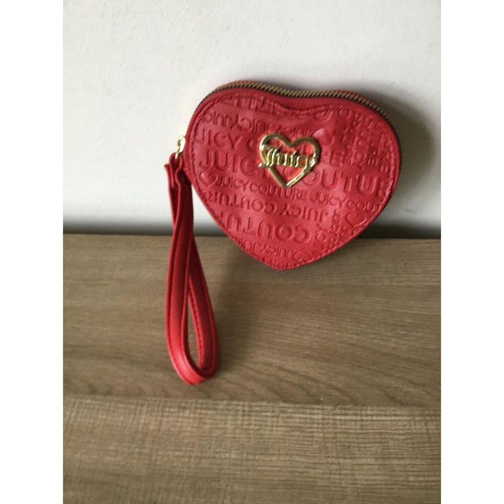 Juicy Couture Red Heart Shaped Zip Wristlet Coin Purse Wallet